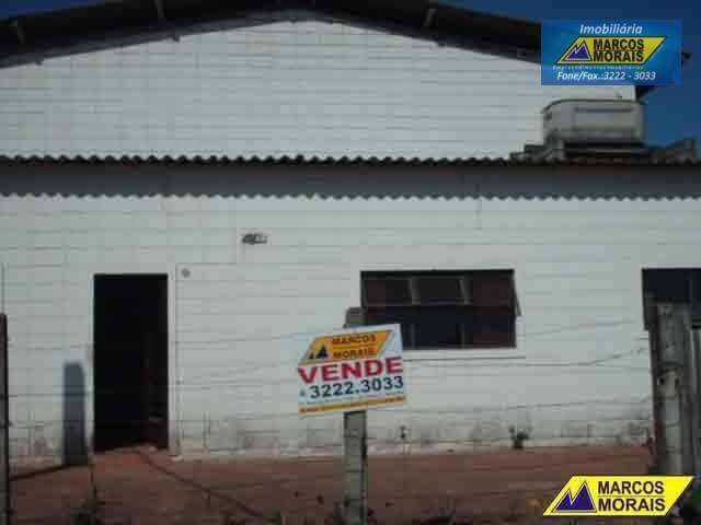 Barracão Comercial à venda, Bairro inválido, Cidade inexistente - BA0006.