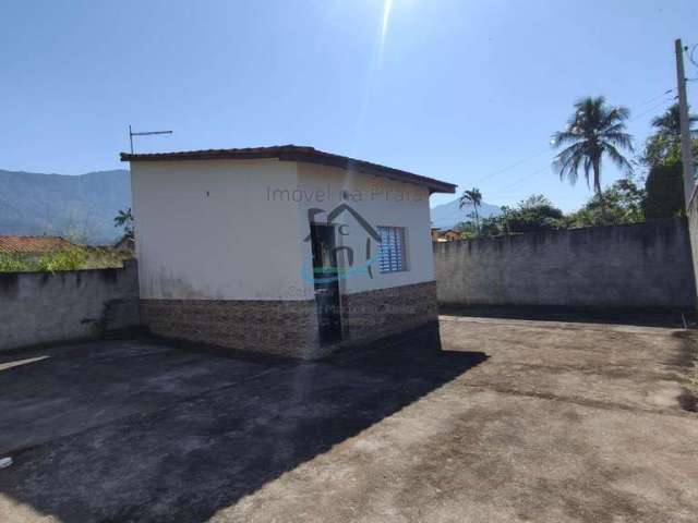 Casa para Venda em Caraguatatuba, Getuba, 1 dormitório, 1 banheiro, 5 vagas