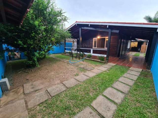 Casa para Venda em Caraguatatuba, Massaguaçu, 3 dormitórios, 2 banheiros, 3 vagas