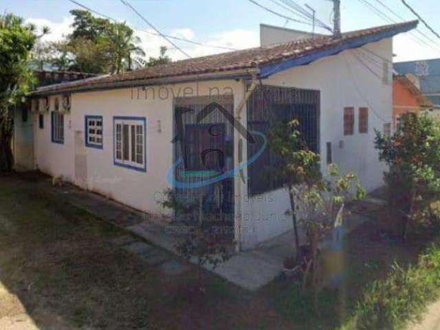 Casa para Venda em Caraguatatuba, Jardim Capricórnio, 3 dormitórios, 3 banheiros, 1 vaga