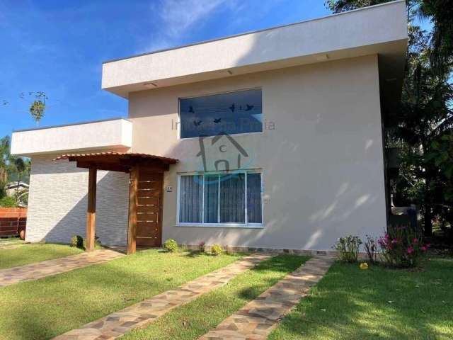 Casa para Venda em Ubatuba, Praia da Lagoinha, 3 dormitórios, 1 suíte, 2 banheiros, 2 vagas