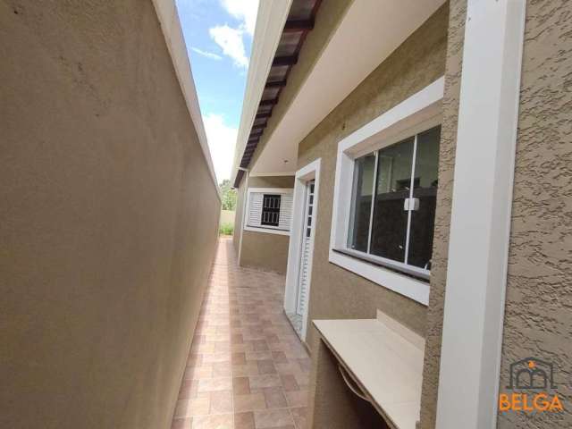 Casa para Venda em Atibaia, Jardim Brogotá, 2 dormitórios, 1 suíte, 2 banheiros, 2 vagas