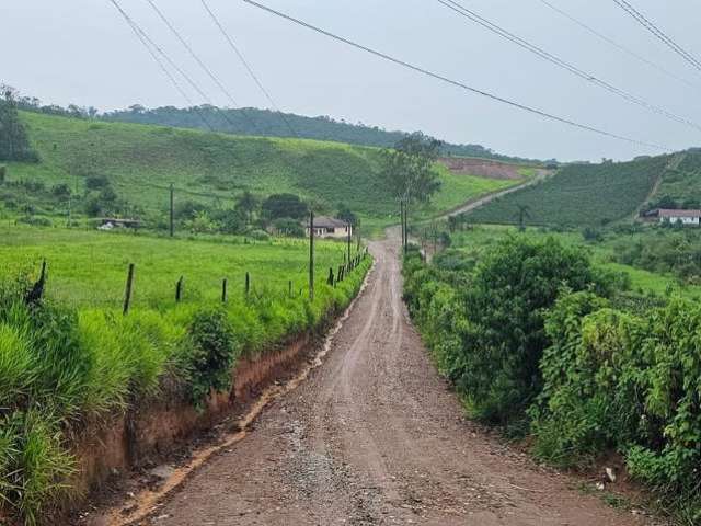 Sítio para Venda em Atibaia, Rio Acima, 3 dormitórios, 1 suíte, 2 banheiros