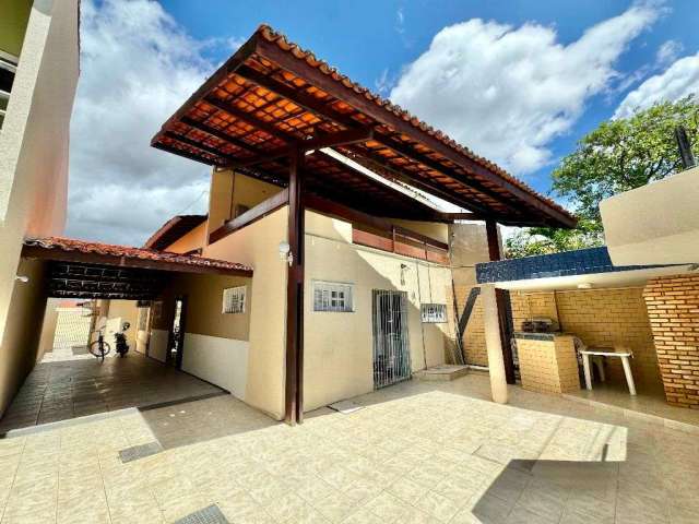 Casa com 3 dormitórios à venda, 157 m² por R$ 490.000,00 - Edson Queiroz - Fortaleza/CE