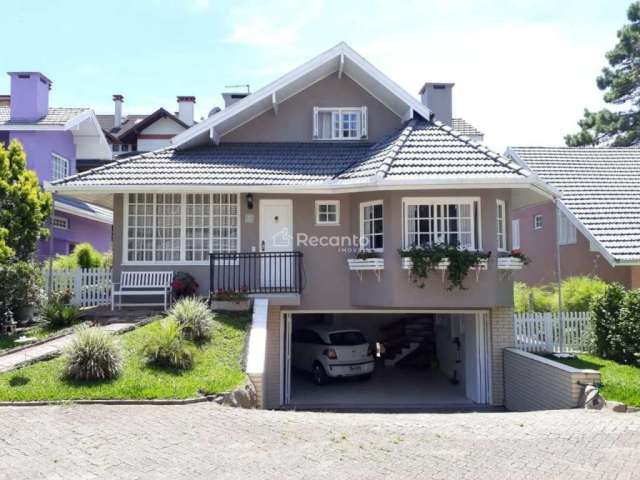 CASA 4 DORMITÓRIOS EM GRAMADO NO BAIRRO PLANALTO, Planalto, Gramado - RS