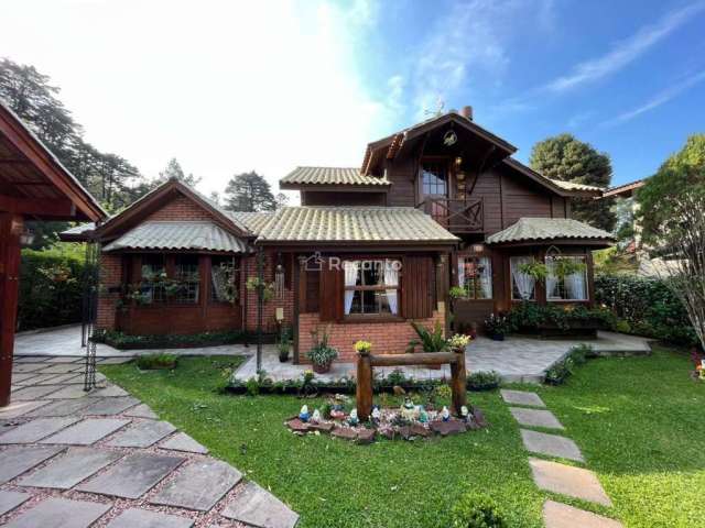 CASA COM 4 SUÍTES NO BAIRRO PLANALTO EM GRAMADO, Planalto, Gramado - RS