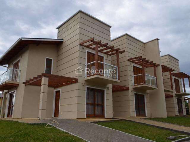 CASA COM 2 DORMITÓRIOS - MOURA - GRAMADO/RS, Moura, Gramado - RS