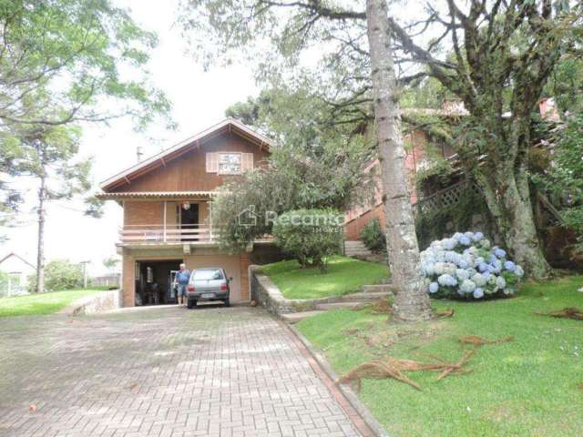 CASA COM 3 DORMITÓRIOS À VENDA, 230 M² - CENTRO - CANELA/RS, Centro, Canela - RS