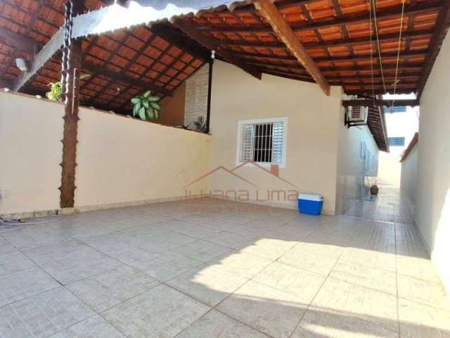 Casa com 2 dormitórios à venda, 75 m² por R$ 319.000,00 - Balneário Jussara - Mongaguá/SP