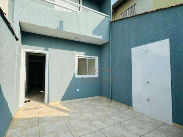 Sobrado com 2 dormitórios à venda, 60 m² por R$ 289.000 - Vila Anhanguera - Mongaguá/SP