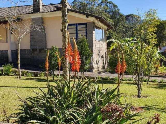 Magnífica casa &#224; venda na Granja Guarani, Teresópolis