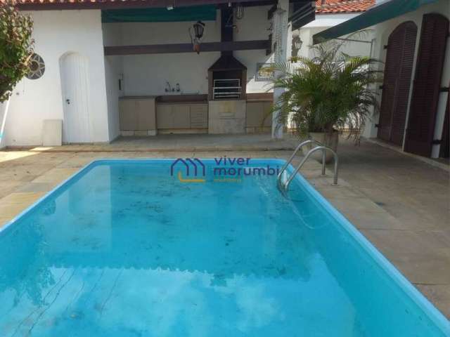 Excelente casa com piscina // frente à linda praça com muito verde!! grande oportunidade!!! confira!