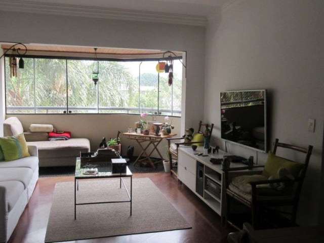 Lindo apartamento em rua sem saida no Morumbi