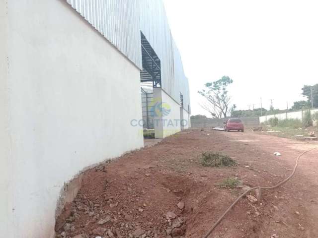 Aluga-se terreno de 19.000M² com galpão de 2.320M²  OPORTUNIDADE! codigo: 62670