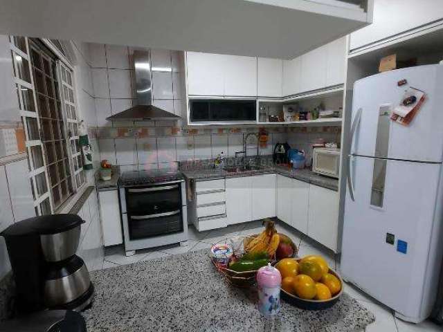 OPEN HOUSE Vende Casa 3 Quartos No Boa Vista São Gonçalo RJ.