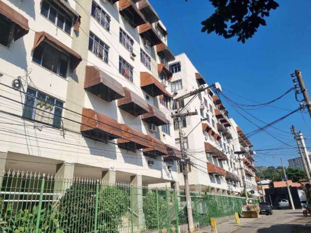 OPEN HOUSE vende lindo apartamento com 2 quartos,MODERNIZADO,na Alameda São Boaventura