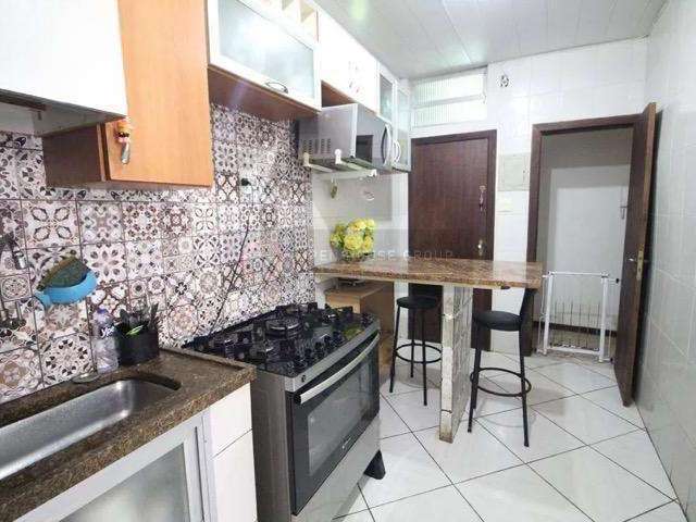 Open  house vende apartamento com 3 quartos a 2 quadras da praia de Icaraí