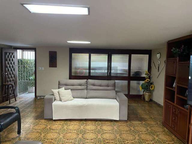 Open House Imóveis vende Casa linear com área de lazer completa em condomínio!