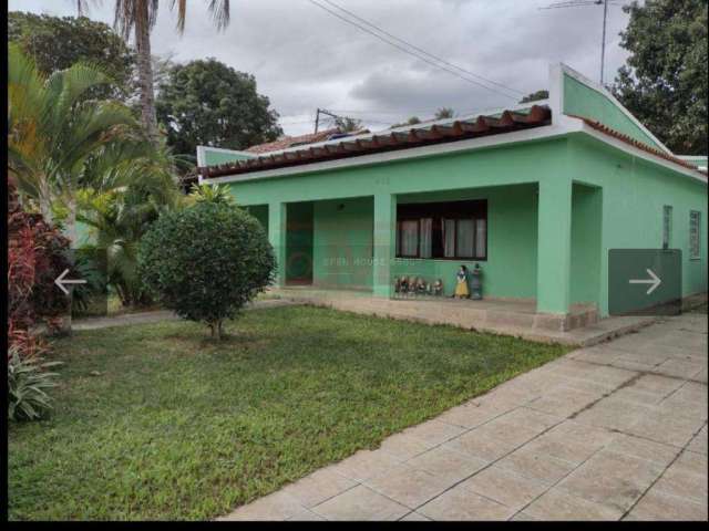 Open House vende - CENTRO DE MARICÁ! Casa 3 quartos, 1 suíte