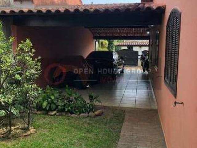 BAIXOU!!! Open House Imóveis vende- Casa com 3 quartos em Itaipu Avenida Central.