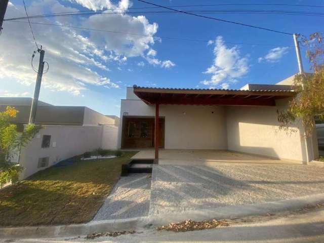 Casa para Venda em Bragança Paulista, Bosque das Pedras, 3 dormitórios, 1 suíte, 4 banheiros, 2 vagas