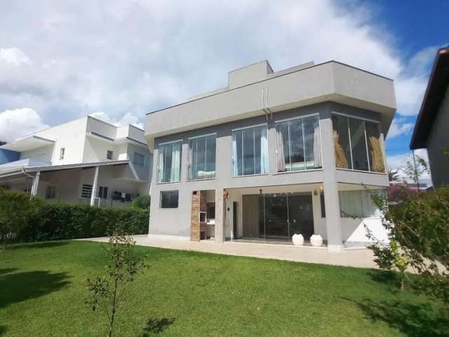 Casa para Venda em Bragança Paulista, Condomínio Residencial Campos Do Conde, 3 dormitórios, 3 suítes, 4 banheiros, 2 vagas