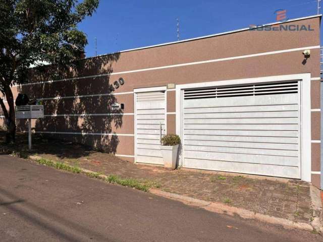 Casa com 3 dormitórios à venda, 190 m² por R$ 600.000,00 - Vila Rodrigues Alves - Botucatu/SP