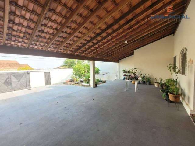 Casa com 2 dormitórios à venda, 200 m² por R$ 450.000,00 - Jardim Paraíso - Botucatu/SP