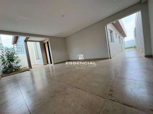 Casa com 3 dormitórios à venda, 150 m² por R$ 650.000,00 - Residencial Ouro Verde - Botucatu/SP