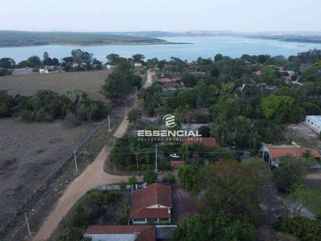 Rancho com 2 dormitórios à venda, por R$ 200.000 - Bairro da Mina - Botucatu/SP