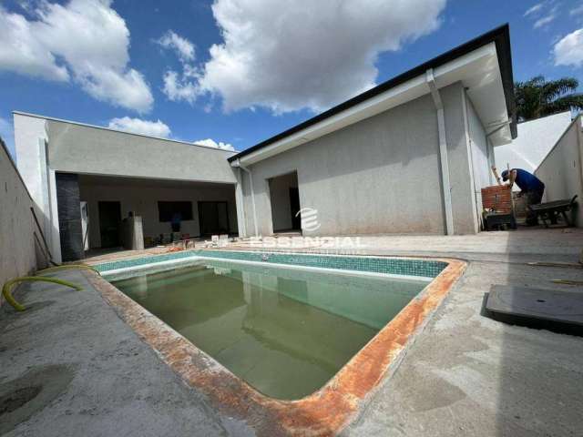 Casa com 3 dormitórios à venda, 244 m² por R$ 1.250.000,00 - Chácara Santo Antônio - Botucatu/SP