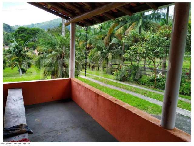 Sítio para Venda em Monteiro Lobato, RURAL, 3 dormitórios, 2 banheiros