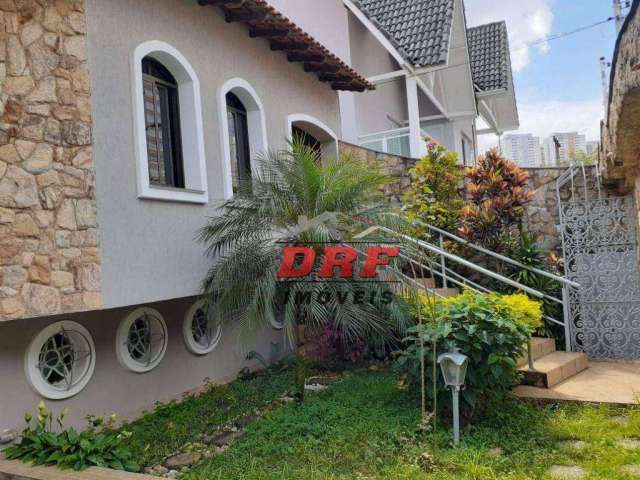 Casa com 3 dormitórios à venda por R$ 1.490.000 - Vila Galvão - Guarulhos/SP