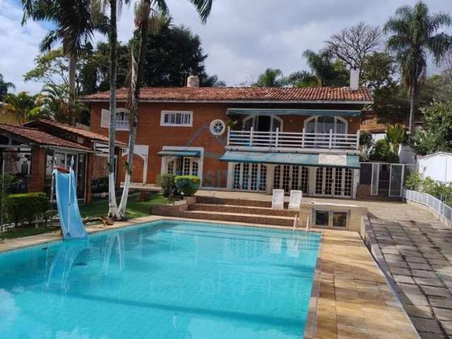 Casa para Venda em Carapicuíba, Chácara Vale do Rio Cotia, 3 dormitórios, 3 suítes, 6 banheiros, 10 vagas