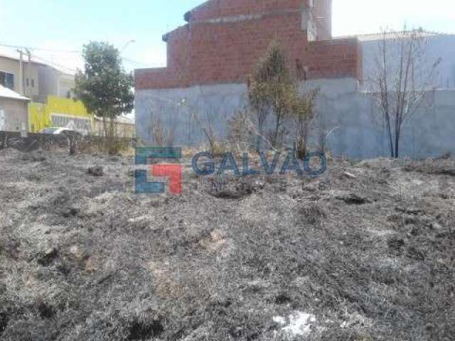 Terreno à venda no Loteamento Serra dos Cristais em Várzea Paulista - SP