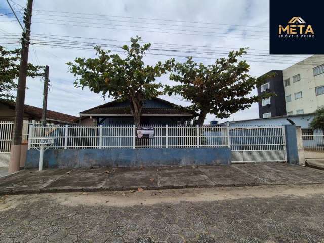 Casa com 5 quartos à venda no Meia Praia, Navegantes  por R$ 530.000