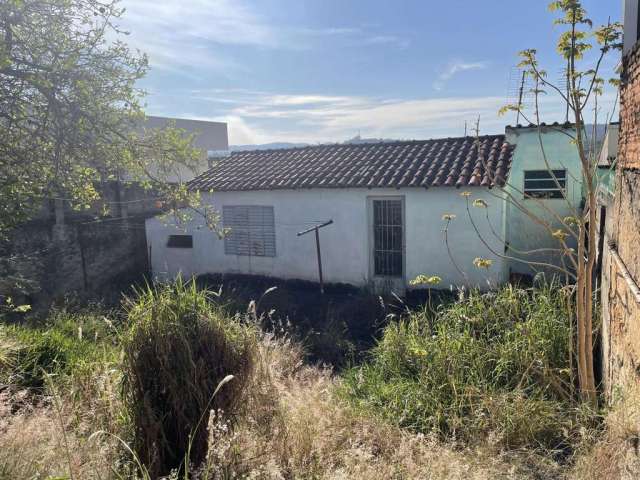 Casa para Venda em Atibaia, Centro