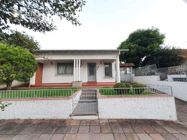 Casa com 3 quartos à venda na Rua Carlos Gomes, 98, Vila Rosa, Novo Hamburgo por R$ 680.000