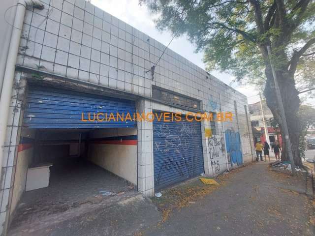 Salão comercial na vila romana de 192 m² de esquina