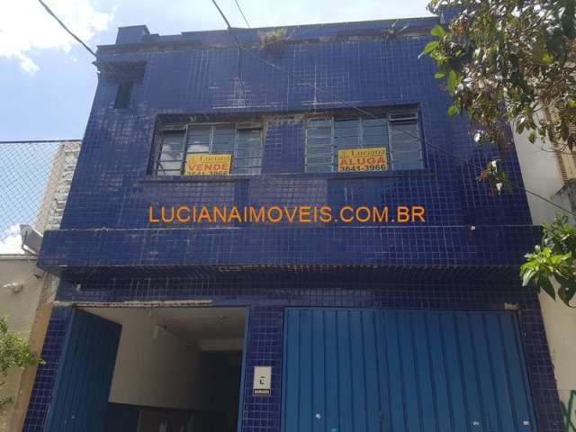 Predio comercial de 500 m² na vila romana