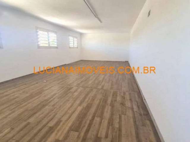 Predio comercial de 486 m² no alto da lapa com 3 pisos