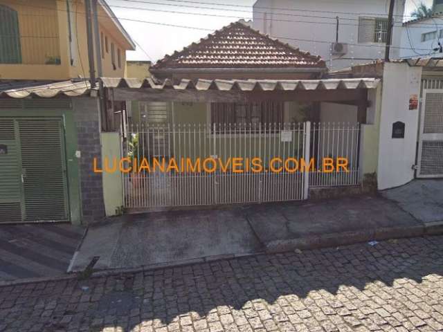 Casa no alto da lapa com 2 dormitorios