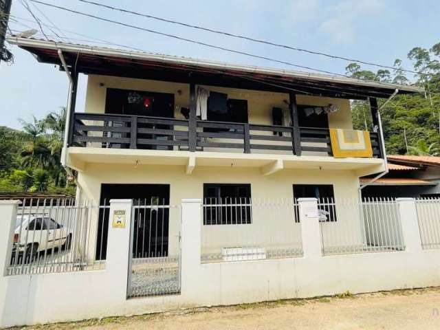 Casa com 6 quartos à venda na Rua Arnoldo Ristow, 908, Zantão, Brusque, 146 m2 por R$ 699.320