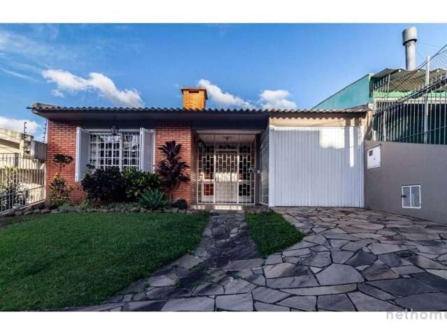 Casa com 3 quartos à venda na Rua Cláudio Manoel da Costa, 180, Jardim Itu Sabará, Porto Alegre, 163 m2 por R$ 599.000