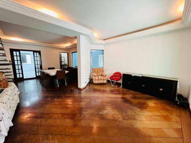 Sobrado com 3 dormitórios à venda, 230 m² por R$ 780.000,00 - Vila Valparaíso - Santo André/SP