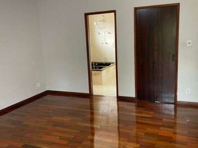 Sobrado com 3 dormitórios para alugar, 189 m² por R$ 4.703,08/mês - Vila Curuçá - Santo André/SP