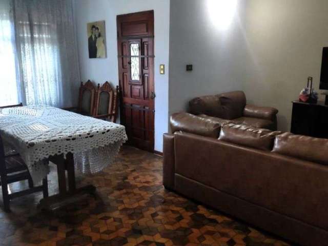 Sobrado com 4 dormitórios à venda, 250 m² por R$ 710.000,00 - Vila Linda - Santo André/SP
