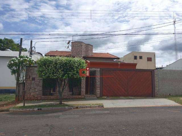 Casa com 3 dormitórios à venda por R$ 850.000 que aceita permuta- Jardim Alice - Jaguariúna/SP