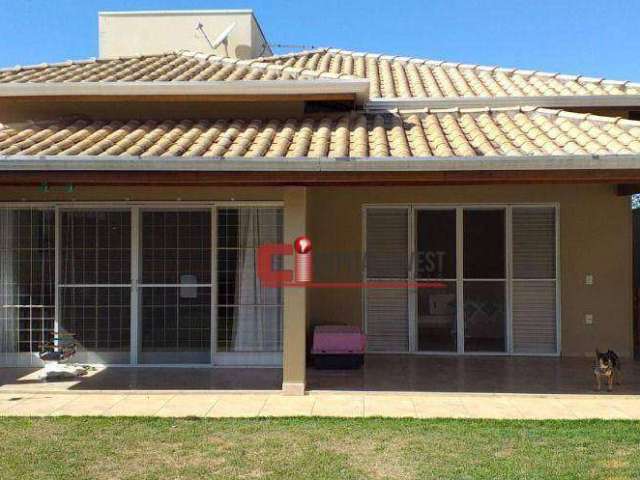 Casa com 3 dormitórios à venda, 300 m² por R$ 1.100.000,00 - Estância das Flores - Jaguariúna/SP