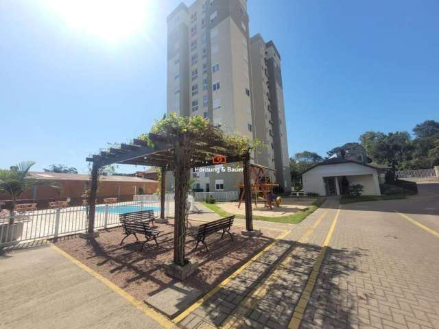 Apartamento à venda no Centro de  Campo Bom: Semimobiliado, com piscina e salão de festas - Residencial Porto Brasil